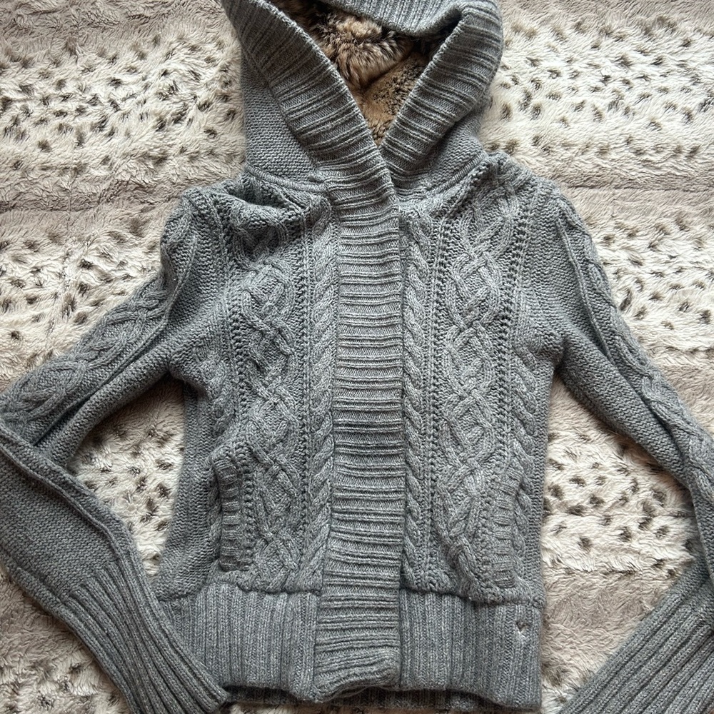 american eagle cable knit sweat